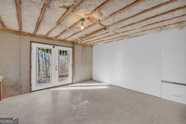 215 Stonehedge Drive, Clarkesville, GA 30523