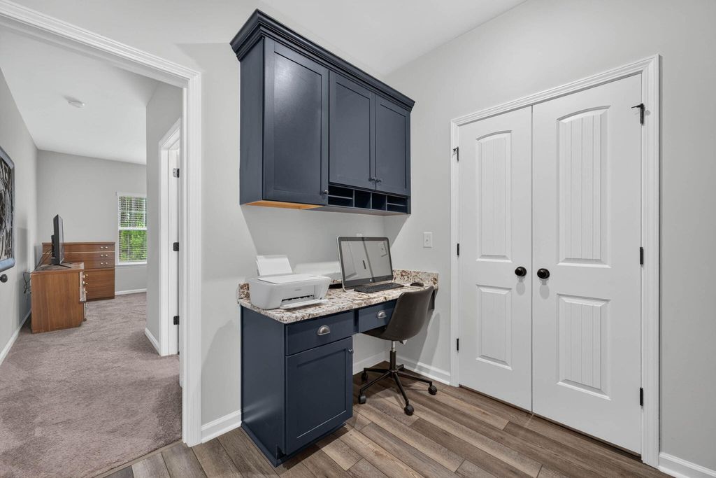 Image 43 of property listing at 412 Rowley Lane, Summerville, SC 29486