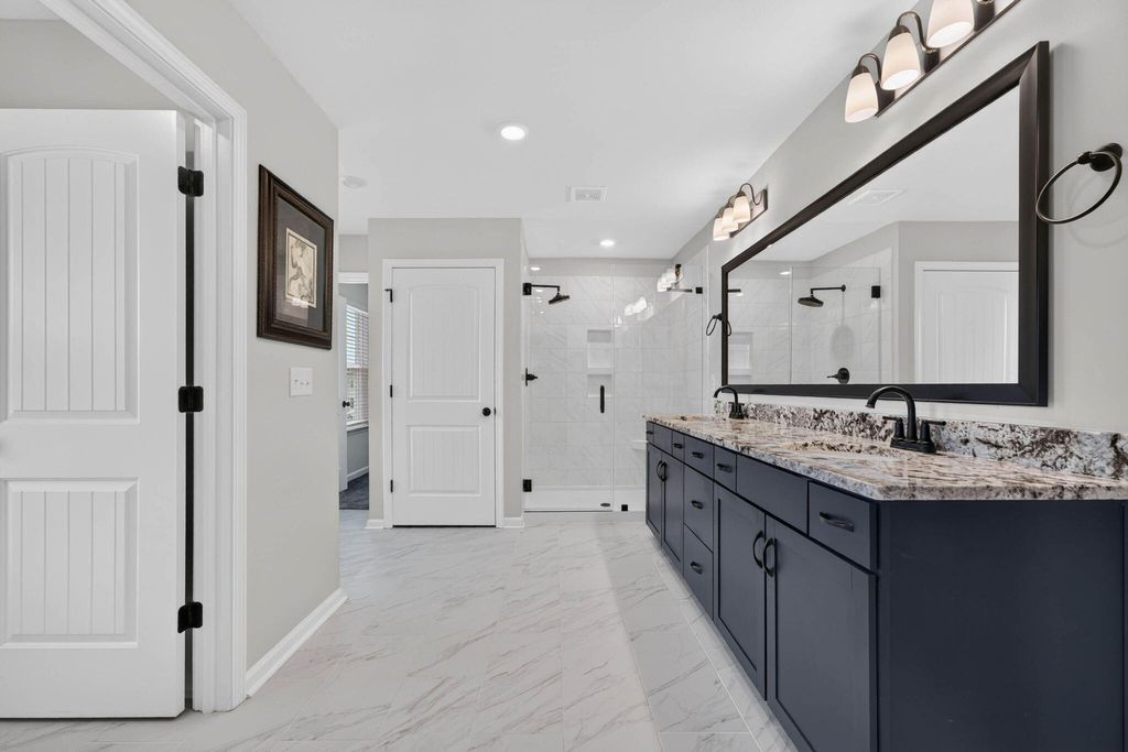 Image 67 of property listing at 412 Rowley Lane, Summerville, SC 29486