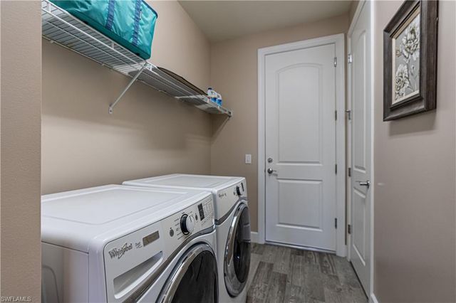 7717 Jacaranda LN, Naples, FL 34114