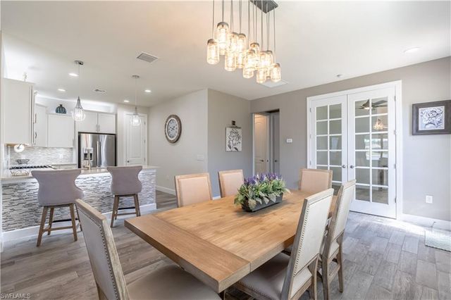 7717 Jacaranda LN, Naples, FL 34114