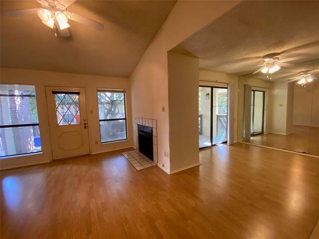 806 W 24th ST 306, Austin, TX 78705