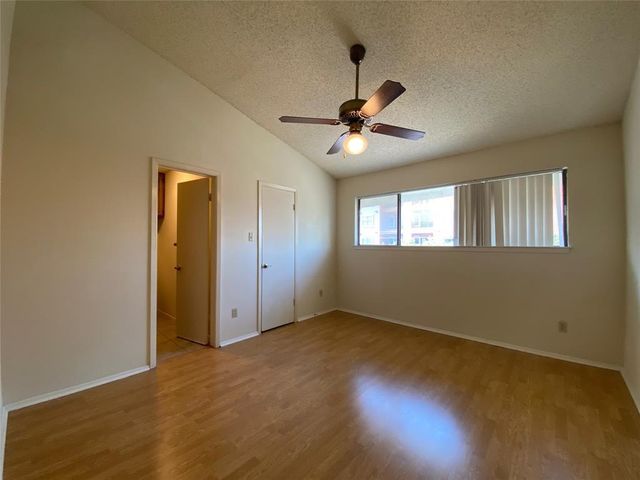 806 W 24th ST 306, Austin, TX 78705