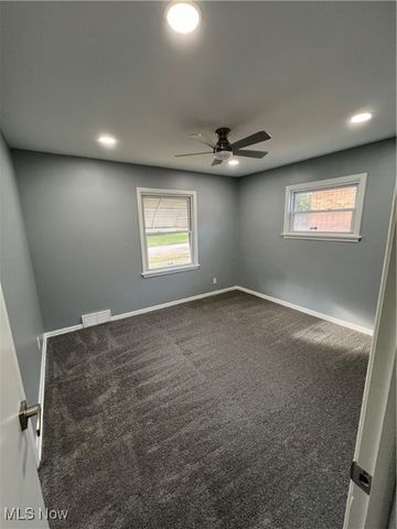 4141 E 186th Street, Cleveland, OH 44122