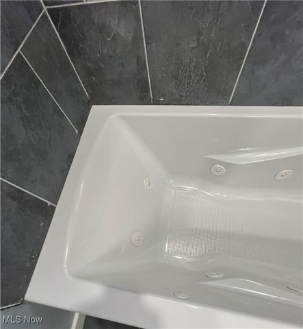 4141 E 186th Street, Cleveland, OH 44122