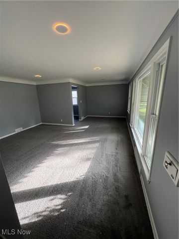 4141 E 186th Street, Cleveland, OH 44122