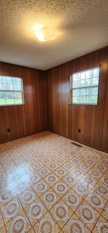 823 Dutchtown Road, Tracy City, TN 37387