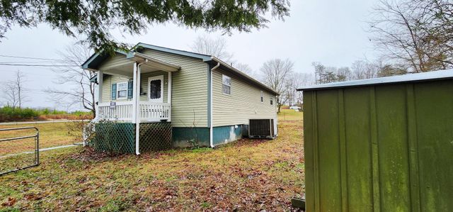 823 Dutchtown Road, Tracy City, TN 37387