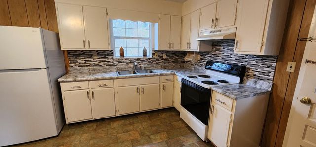 823 Dutchtown Road, Tracy City, TN 37387