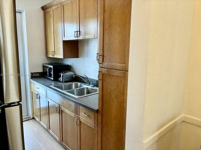 1840 James Ave 13, Miami Beach, FL 33139