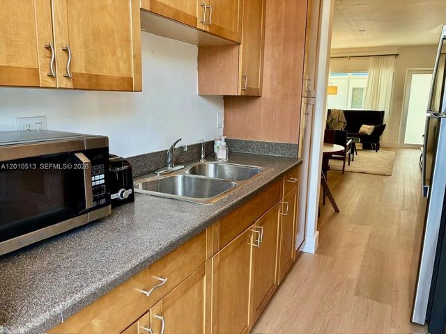 1840 James Ave 13, Miami Beach, FL 33139