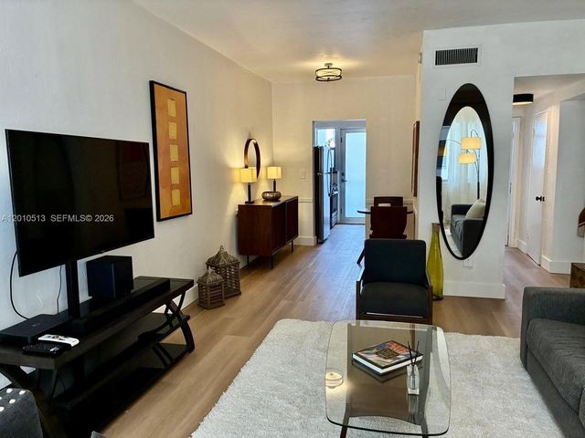 1840 James Ave 13, Miami Beach, FL 33139