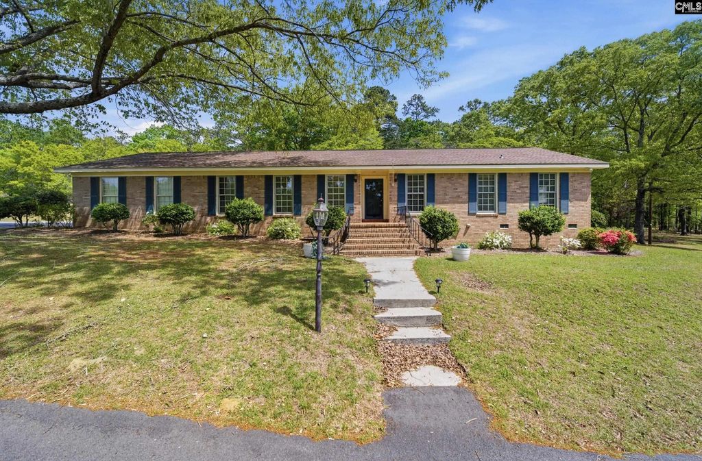 190 Clearview Drive, Hopkins, SC 29061