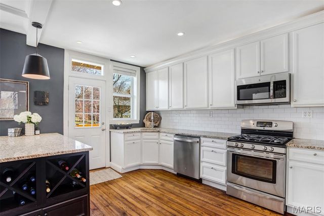 4140 Cleveland Avenue, St Louis, MO 63110