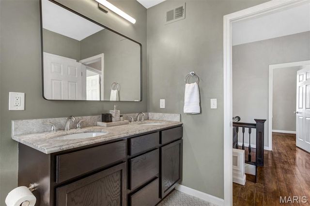 4140 Cleveland Avenue, St Louis, MO 63110