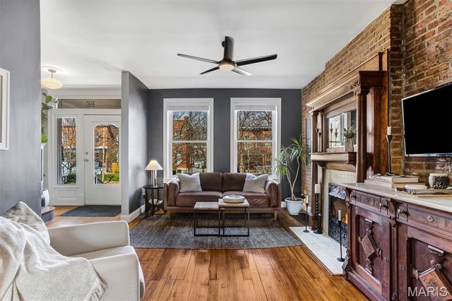 4140 Cleveland Avenue, St Louis, MO 63110