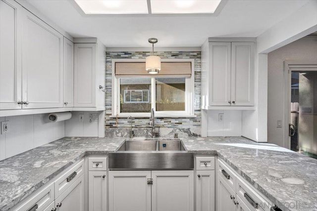 7453 Fortuna Vista Ct 36, Santee, CA 92071