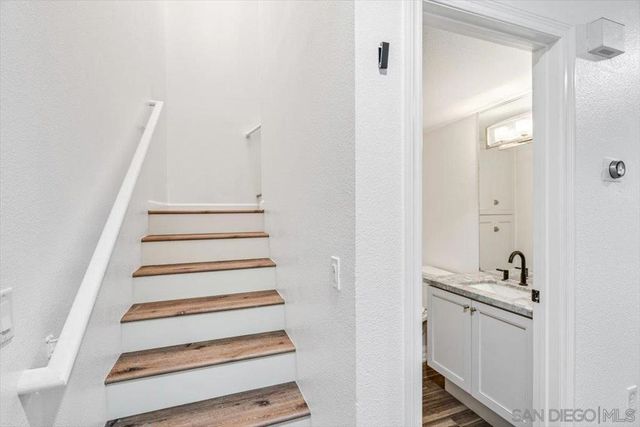 7453 Fortuna Vista Ct 36, Santee, CA 92071