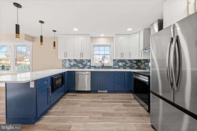 411 PHEASANT CIR, Bear, DE 19701