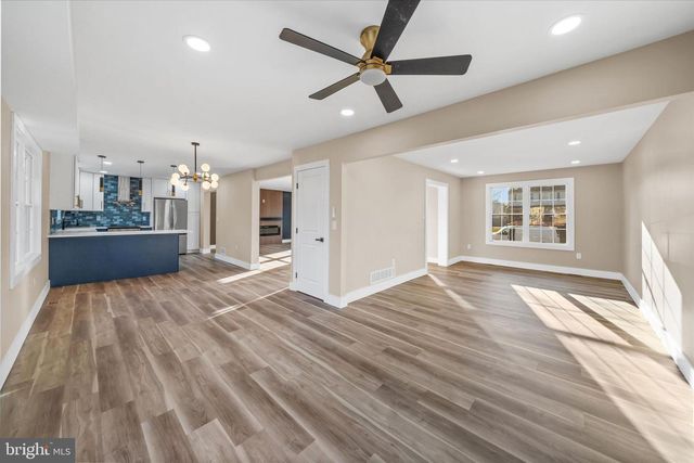 411 PHEASANT CIR, Bear, DE 19701