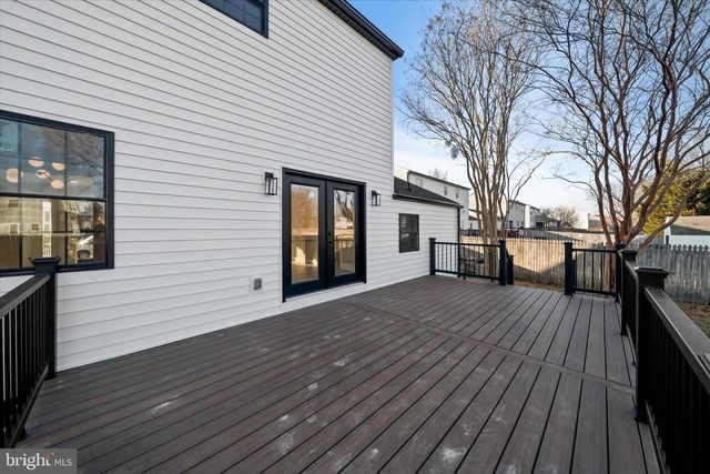 411 PHEASANT CIR, Bear, DE 19701