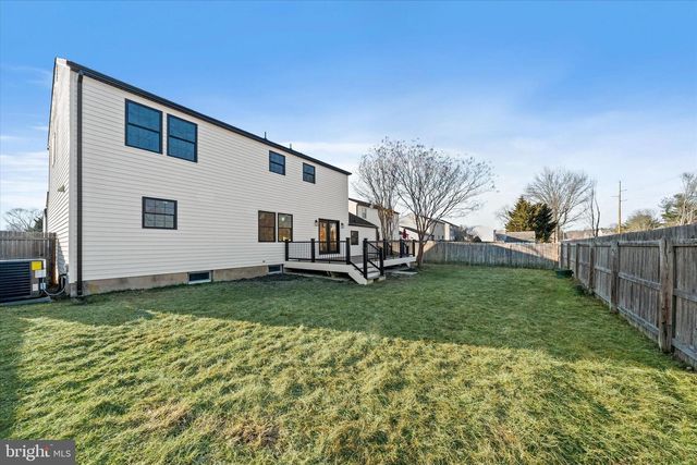 411 PHEASANT CIR, Bear, DE 19701