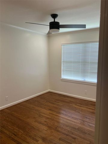 2911 Linkwood Drive, Houston, TX 77025
