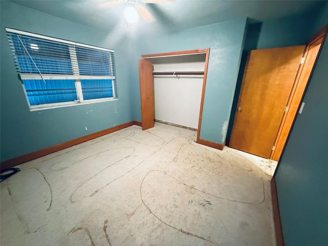 5349 Balsam Terrace, Plantation, FL 33317