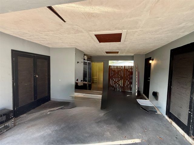 5349 Balsam Terrace, Plantation, FL 33317