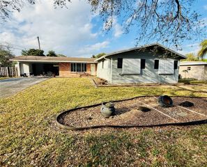 5349 Balsam Terrace, Plantation, FL 33317