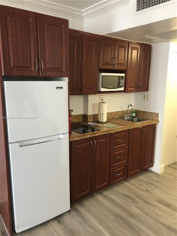 19201 Collins Avenue 806, Sunny Isles Beach, FL 33160