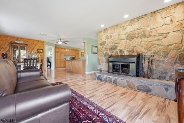 13 Central Ave, Readington Twp., NJ 08889