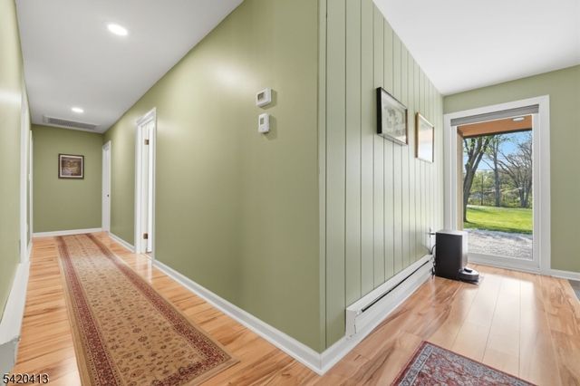 13 Central Ave, Readington Twp., NJ 08889