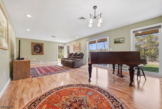 13 Central Ave, Readington Twp., NJ 08889