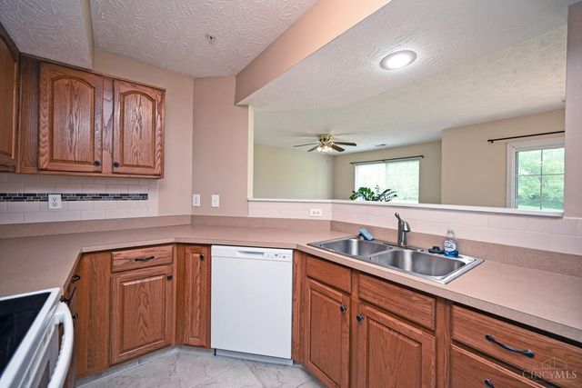 2031 Commons Circle Drive, Batavia Twp, OH 45103