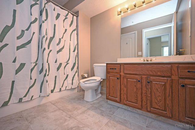 2031 Commons Circle Drive, Batavia Twp, OH 45103