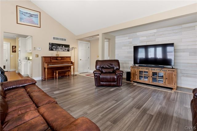 1512 North George Street, Rome, NY 13440