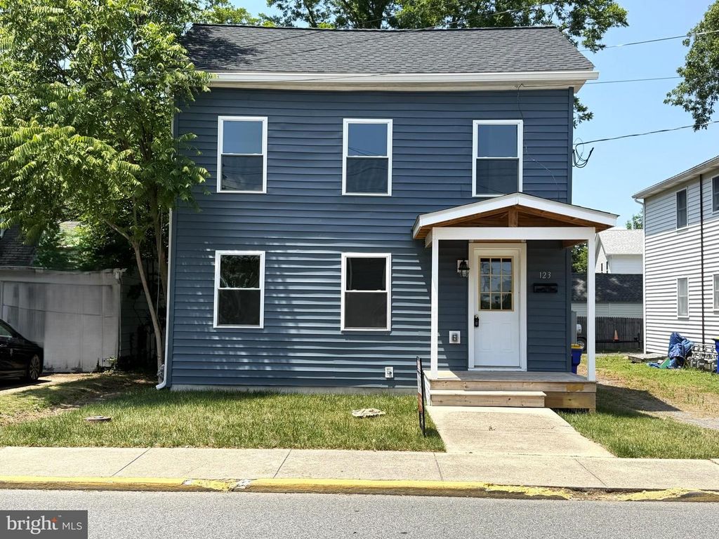 123 FLEMING ST, Harrington, DE 19952