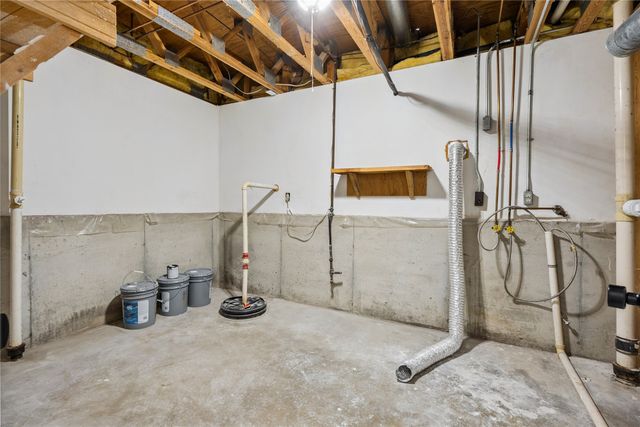 3809 11th Street, Des Moines, IA 50313