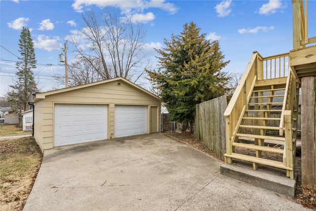 3809 11th Street, Des Moines, IA 50313