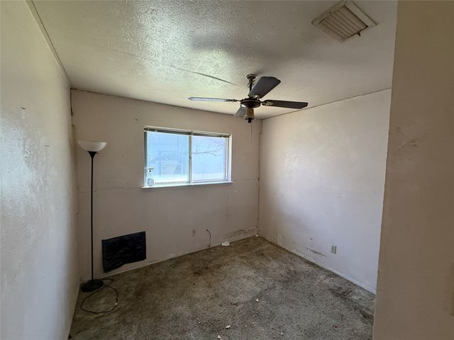 1546 Oakbrook Street, Lancaster, TX 75134