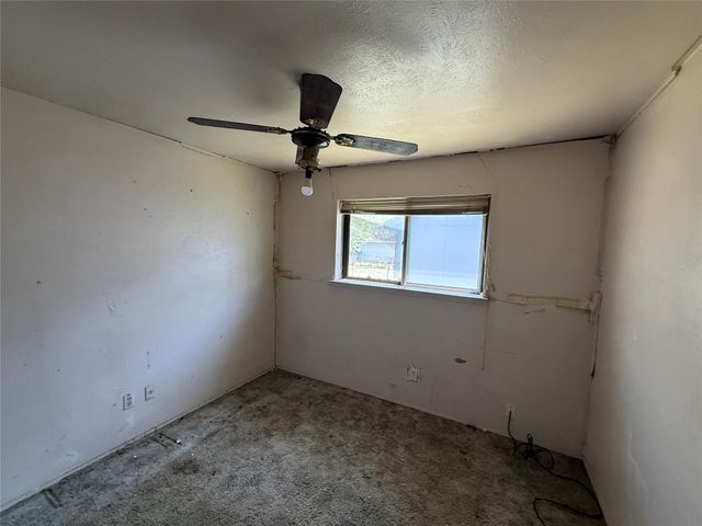 1546 Oakbrook Street, Lancaster, TX 75134