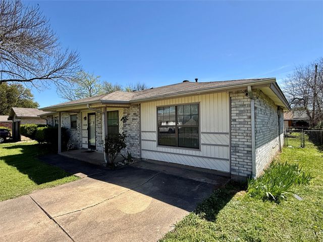 1546 Oakbrook Street, Lancaster, TX 75134