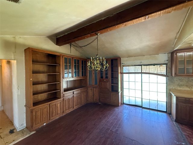 1546 Oakbrook Street, Lancaster, TX 75134