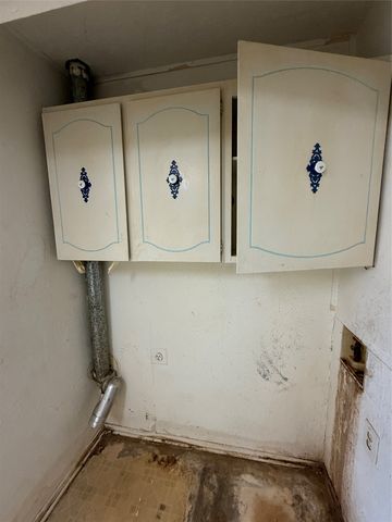 1546 Oakbrook Street, Lancaster, TX 75134