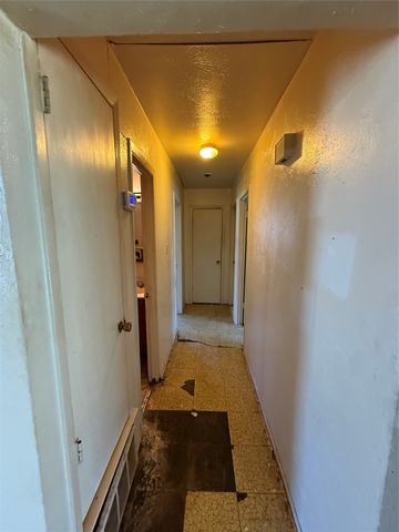 1546 Oakbrook Street, Lancaster, TX 75134