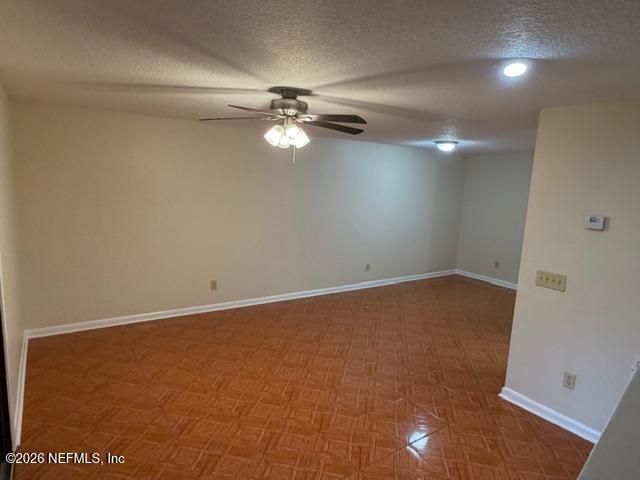 5627 PINEBAY Circle S, Jacksonville, FL 32244