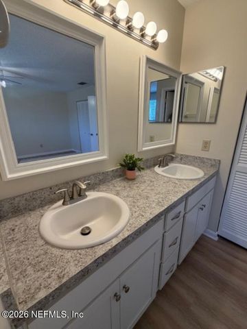 5627 PINEBAY Circle S, Jacksonville, FL 32244