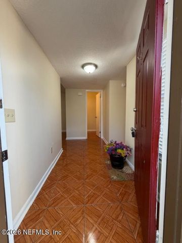 5627 PINEBAY Circle S, Jacksonville, FL 32244