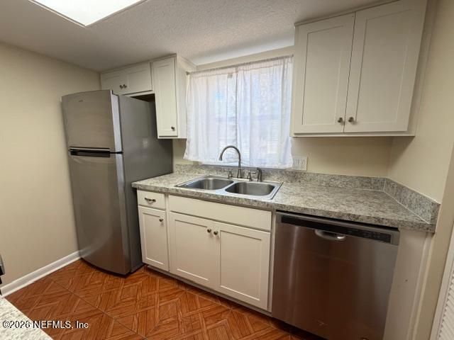 5627 PINEBAY Circle S, Jacksonville, FL 32244